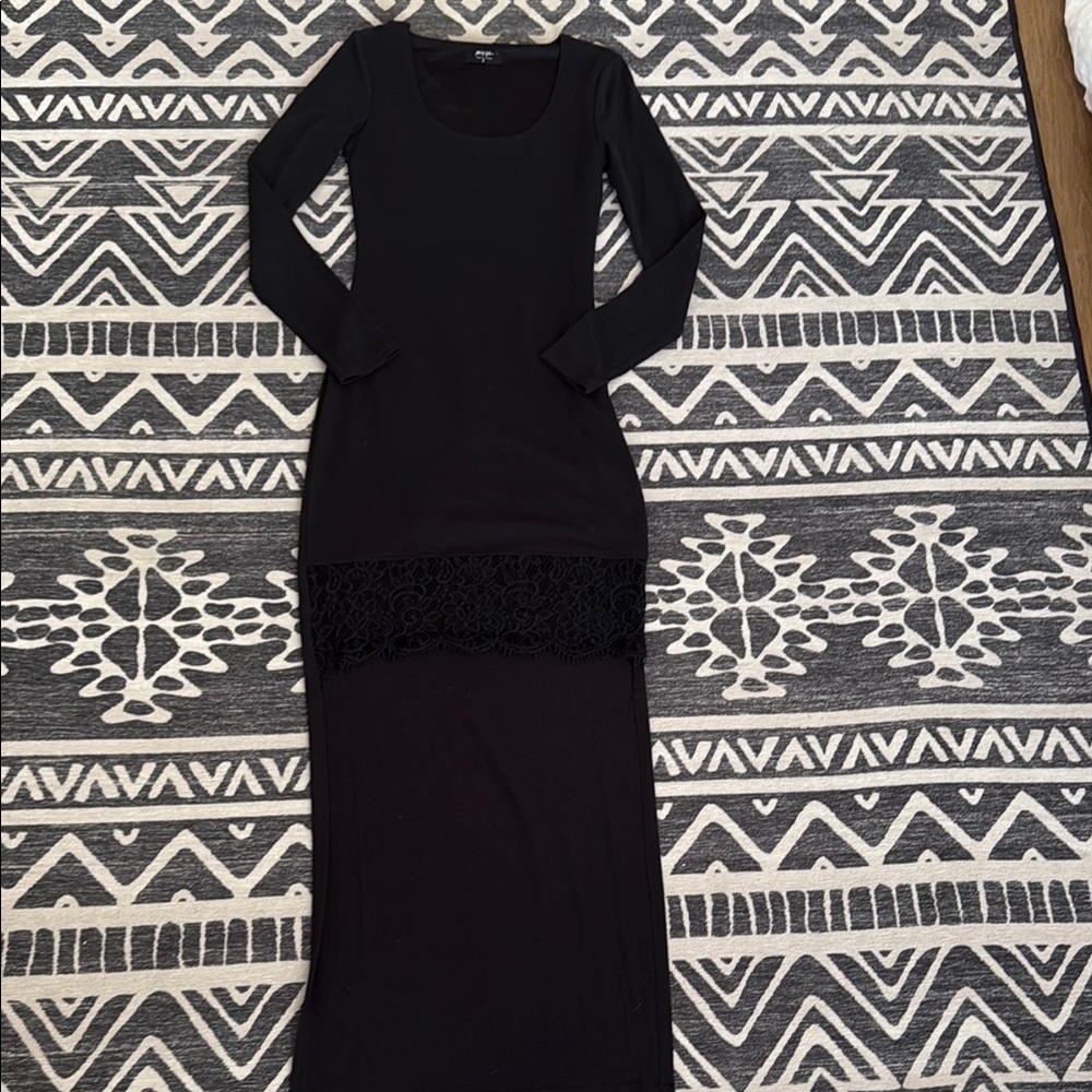 Elegant Black Long Sleeve Dress Small Lace with a Hi Low Cut